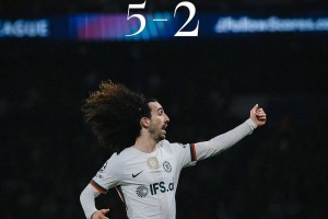 欧冠巴黎5比2切尔西，蓝军两度扳平韧性足，门将出错葬送好局